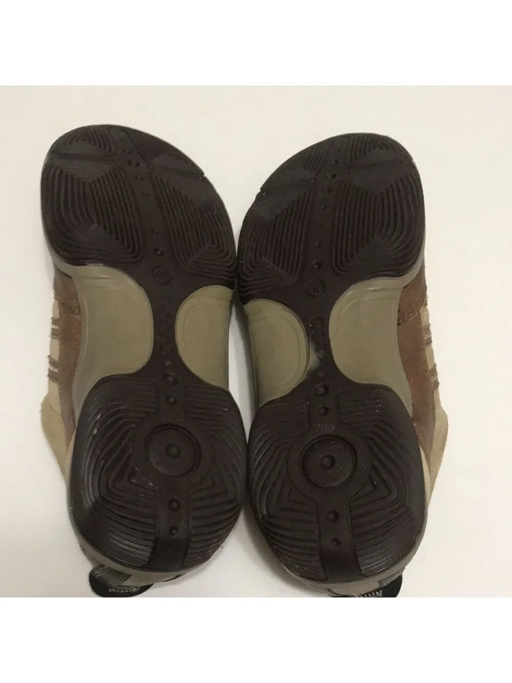 Men’s Ecco Suede/Leather Walking Shoe Size 40